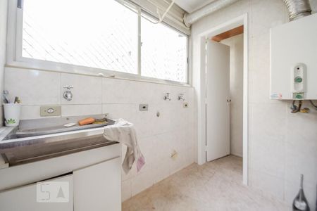 Apartamento à venda com 126m², 3 quartos e 1 vaga Apartamento à venda com 126m², 3 quartos e 1 vagaÁrea de Serviço