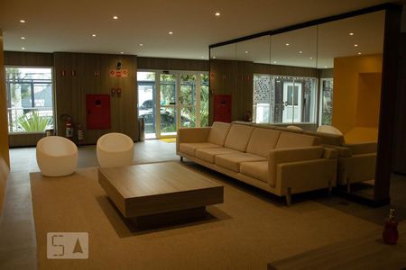 Apartamento à venda com 33m², 1 quarto e 1 vaga Apartamento à venda com 33m², 1 quarto e 1 vagaHall de Entrada