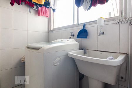 Apartamento à venda com 83m², 3 quartos e 1 vaga Apartamento à venda com 83m², 3 quartos e 1 vagaÁrea de serviço