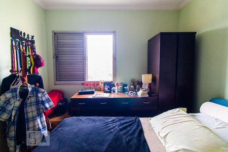 Apartamento à venda com 83m², 3 quartos e 1 vaga Apartamento à venda com 83m², 3 quartos e 1 vagaQuarto 2