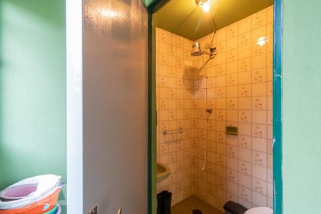 Apartamento à venda com 150m², 2 quartos e 2 vagas Apartamento à venda com 150m², 2 quartos e 2 vagasBanheiro de Serviço