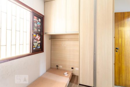 Quarto 1 de casa para alugar com 4 quartos, 135m² em Jardim Satélite, São Paulo