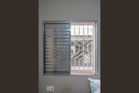 Casa à venda com 150m², 3 quartos e 3 vagas Casa à venda com 150m², 3 quartos e 3 vagasJanela do Quarto 1