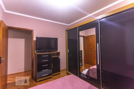 Casa à venda com 236m², 5 quartos e 4 vagasQuarto 3