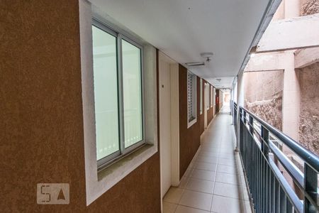 Apartamento à venda com 45m², 2 quartos e sem vagaÁrea comum