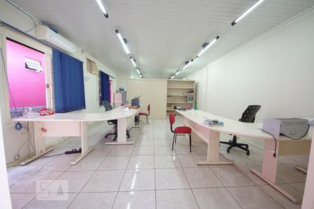 Casa à venda com 450m², 5 quartos e 4 vagasEscritório