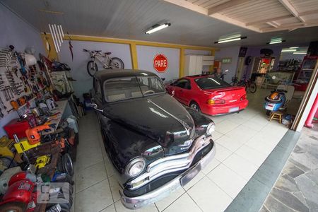 Casa à venda com 450m², 5 quartos e 4 vagasGaragem