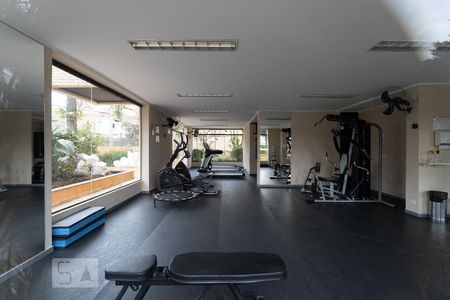 Apartamento à venda com 180m², 3 quartos e 2 vagasAcademia