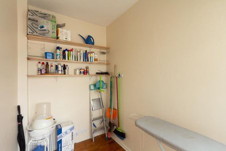 Apartamento à venda com 106m², 3 quartos e 1 vaga Apartamento à venda com 106m², 3 quartos e 1 vagaQuarto de Serviço