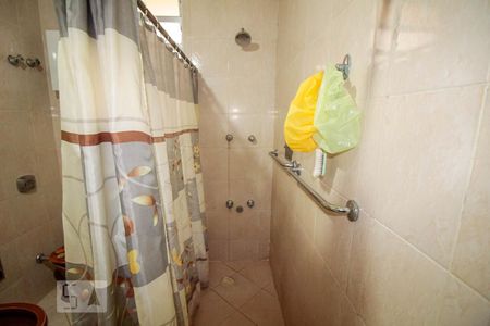 Apartamento à venda com 156m², 4 quartos e sem vaga Apartamento à venda com 156m², 4 quartos e sem vagaBanheiro