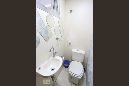 Apartamento à venda com 95m², 2 quartos e 2 vagas Apartamento à venda com 95m², 2 quartos e 2 vagasLavabo