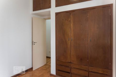 Quarto 1 de apartamento à venda com 2 quartos, 70m² em Tijuca, Rio de Janeiro