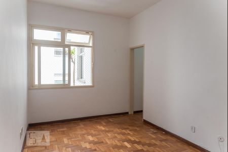 Sala  de apartamento à venda com 2 quartos, 70m² em Tijuca, Rio de Janeiro