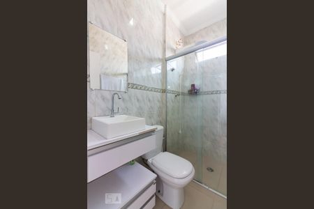 Apartamento à venda com 58m², 2 quartos e 1 vaga Apartamento à venda com 58m², 2 quartos e 1 vagaBanheiro