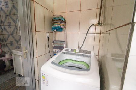 Casa à venda com 150m², 4 quartos e 2 vagas Casa à venda com 150m², 4 quartos e 2 vagasÁrea de Serviço