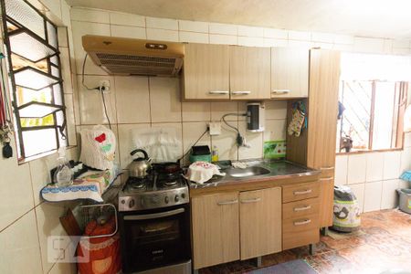 Casa à venda com 150m², 4 quartos e 2 vagas Casa à venda com 150m², 4 quartos e 2 vagasCozinha