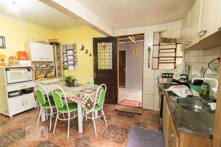 Casa à venda com 150m², 4 quartos e 2 vagas Casa à venda com 150m², 4 quartos e 2 vagasCozinha