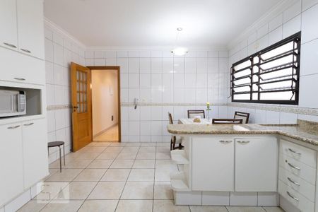 Casa à venda com 226m², 3 quartos e 3 vagasCozinha
