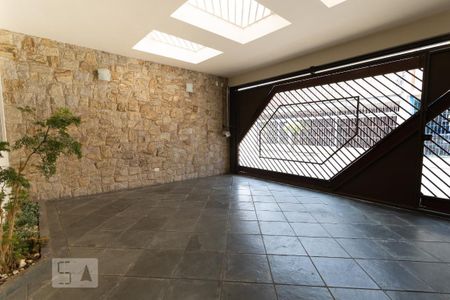 Casa à venda com 226m², 3 quartos e 3 vagasGaragem