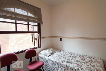 Casa de condomínio à venda com 420m², 4 quartos e 4 vagasSuíte 3