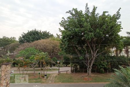 Casa de condomínio à venda com 420m², 4 quartos e 4 vagasVista da varanda da suíte 4