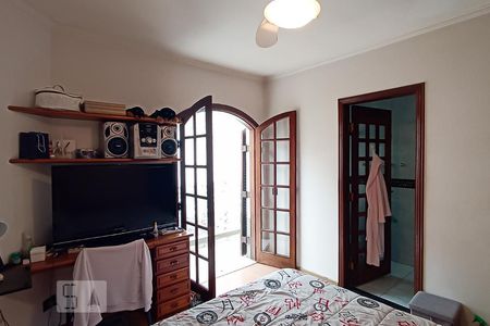 Casa de condomínio à venda com 420m², 4 quartos e 4 vagasSuíte 2