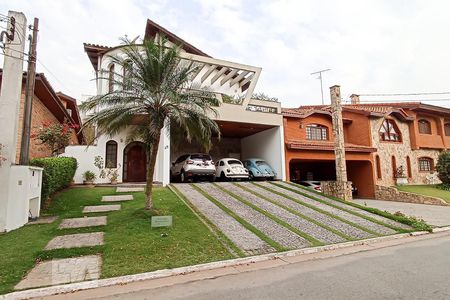 Casa de condomínio à venda com 420m², 4 quartos e 4 vagasFachada