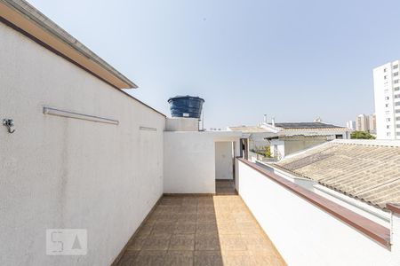 Casa à venda com 220m², 5 quartos e 2 vagas Casa à venda com 220m², 5 quartos e 2 vagasÁrea comum - Churrasqueira