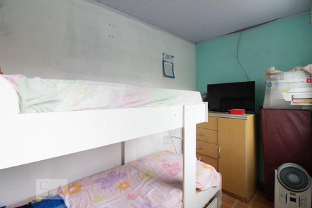 Casa à venda com 80m², 3 quartos e 6 vagas Casa à venda com 80m², 3 quartos e 6 vagasQuarto 2