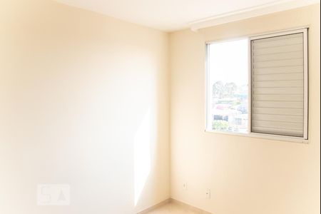 Quarto 1 de apartamento para alugar com 2 quartos, 45m² em Jardim Santa Teresinha, São Paulo