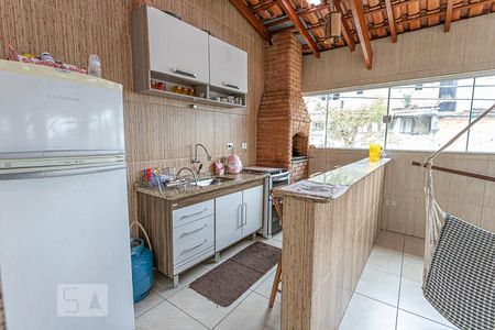 Casa à venda com 356m², 5 quartos e 4 vagas Casa à venda com 356m², 5 quartos e 4 vagasCozinha 2