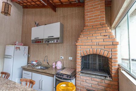 Casa à venda com 356m², 5 quartos e 4 vagas Casa à venda com 356m², 5 quartos e 4 vagasCozinha 2 - churrasqueira