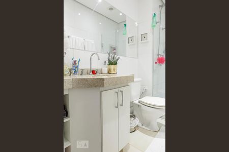 Apartamento para alugar com 65m², 2 quartos e 1 vaga Apartamento para alugar com 65m², 2 quartos e 1 vagaBanheiro