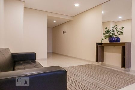 Apartamento para alugar com 65m², 2 quartos e 1 vaga Apartamento para alugar com 65m², 2 quartos e 1 vagaHall de Entrada