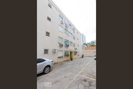 Apartamento à venda com 70m², 2 quartos e 1 vaga Apartamento à venda com 70m², 2 quartos e 1 vagaFachada do bloco