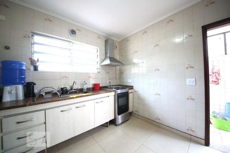 Casa à venda com 180m², 3 quartos e 2 vagasCozinha