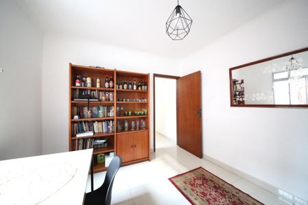 Casa à venda com 180m², 3 quartos e 2 vagasSala de Jantar 