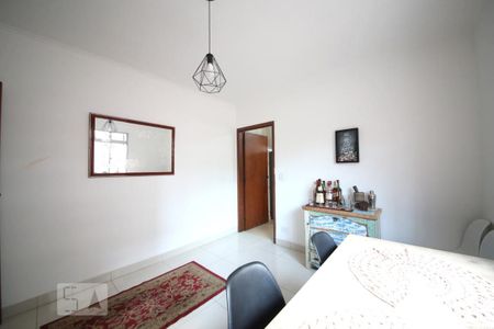 Casa à venda com 180m², 3 quartos e 2 vagasSala de Jantar