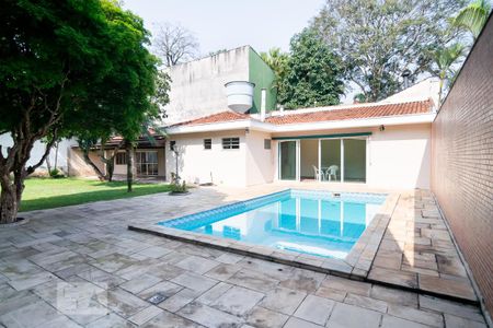 Casa à venda com 600m², 4 quartos e 7 vagasPiscina