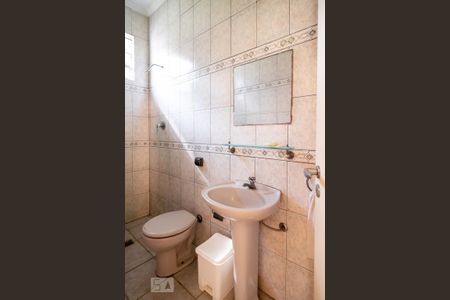 Casa à venda com 600m², 4 quartos e 7 vagasVestiário 2