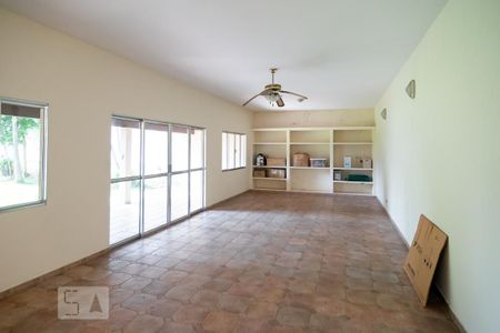 Casa à venda com 600m², 4 quartos e 7 vagasSala de Festas