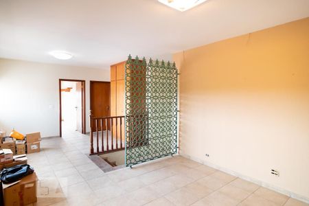 Casa à venda com 600m², 4 quartos e 7 vagasSala Íntima