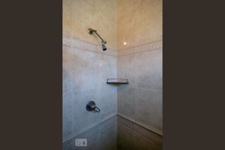 Casa à venda com 600m², 4 quartos e 7 vagasBanheiro Quarto 3 - Suíte