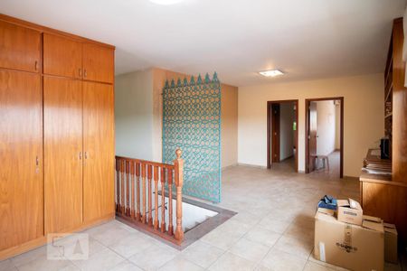 Casa à venda com 600m², 4 quartos e 7 vagasSala Íntima