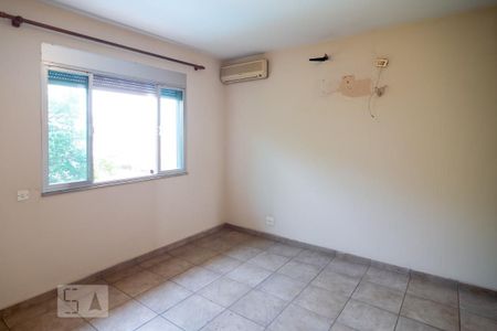 Casa à venda com 600m², 4 quartos e 7 vagasQuarto 3 - Suíte