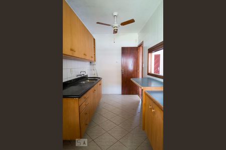 Casa à venda com 220m², 3 quartos e 3 vagasCozinha