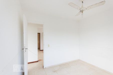 Quarto 1 de apartamento à venda com 2 quartos, 55m² em Taquara, Rio de Janeiro