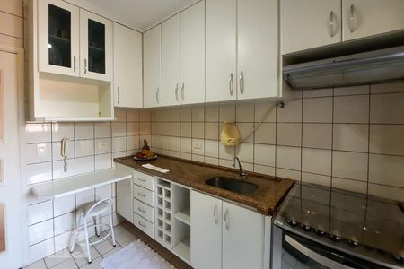 Apartamento à venda com 75m², 3 quartos e 1 vaga Apartamento à venda com 75m², 3 quartos e 1 vagaCozinha