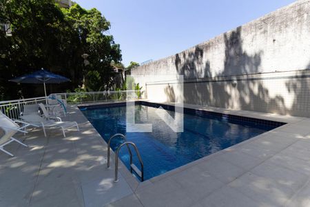 Apartamento à venda com 136m², 3 quartos e 2 vagasPiscina