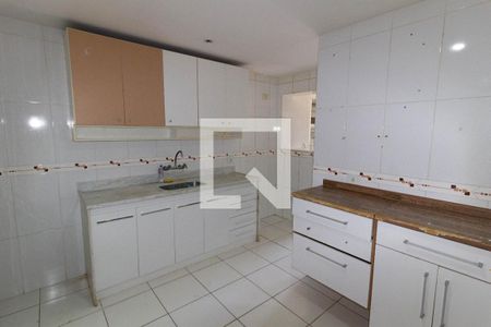 Apartamento à venda com 136m², 3 quartos e 2 vagasCozinha